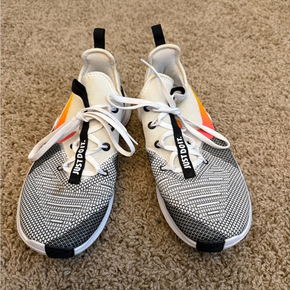Nike Black and White Gradient Sneakers - Picture 1 of 3